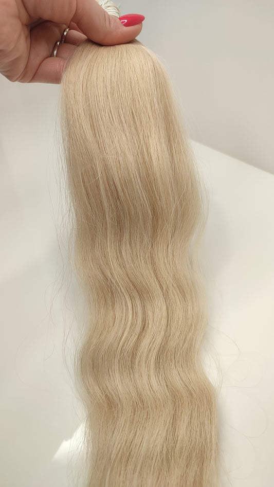 Włosy nr 84: długość 53cm