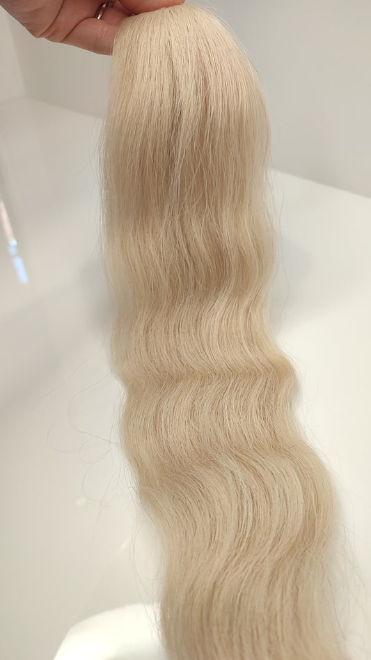 Włosy nr 84: długość 53cm