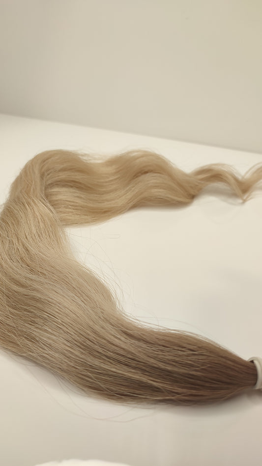 Włosy nr 85: długość 50cm