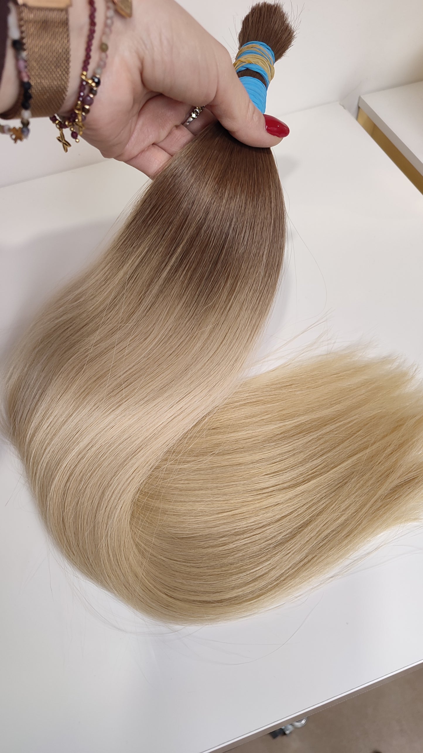 Haar Nr. 82: Länge 56cm
